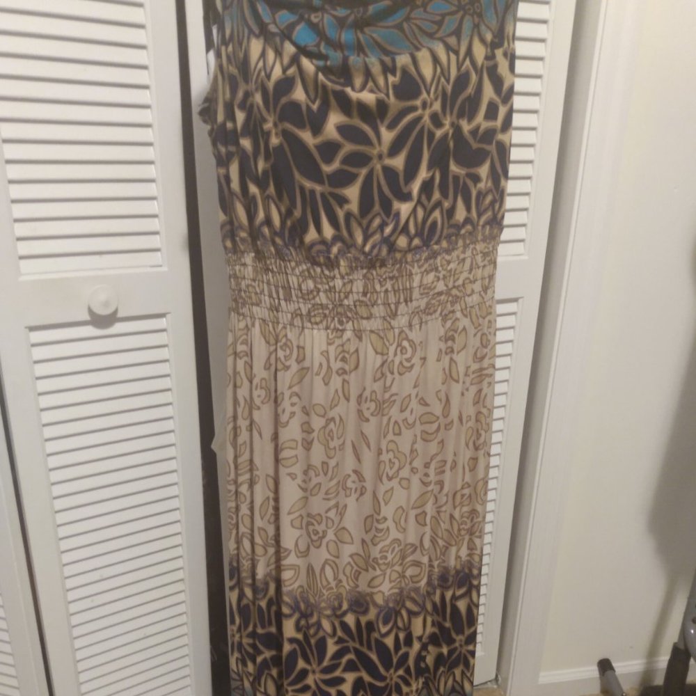 Plus size Multi color maxi  dress